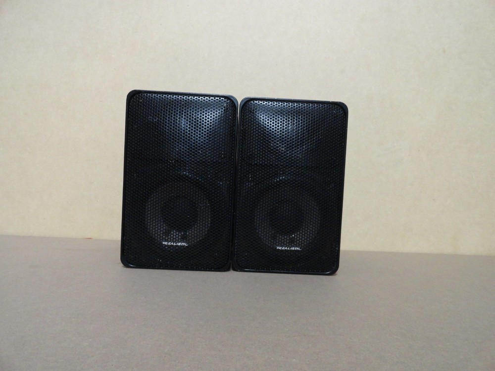 REALISTIC MINIMUS 7 SPEAKERS