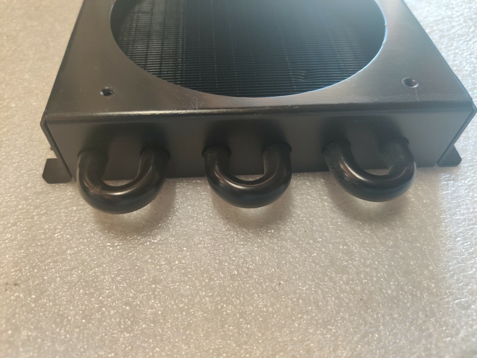 Aavid-Boyd's Lytron 4105G1SB 4000 Series stainless steel tube-fin heat exchanger