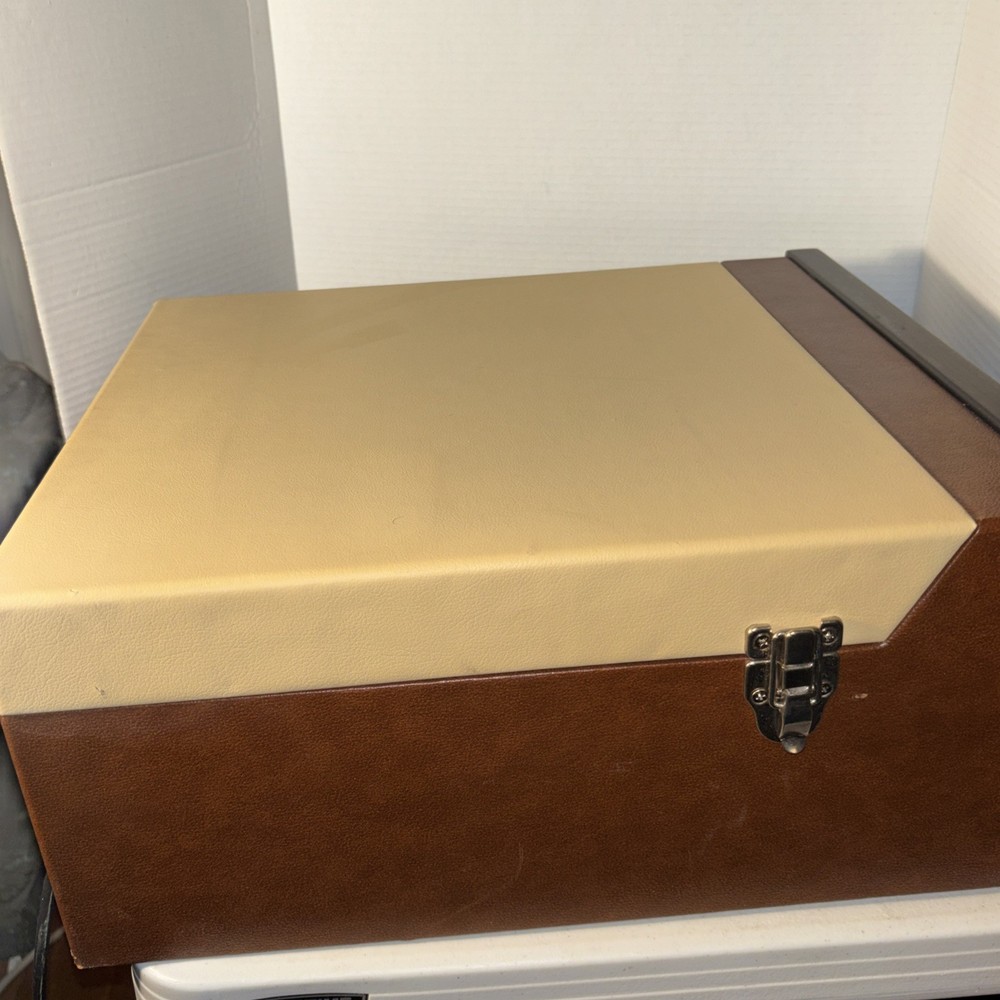 Crosley Stack-O-Matic CR84 3 Speed Record Player ~ Good Condition