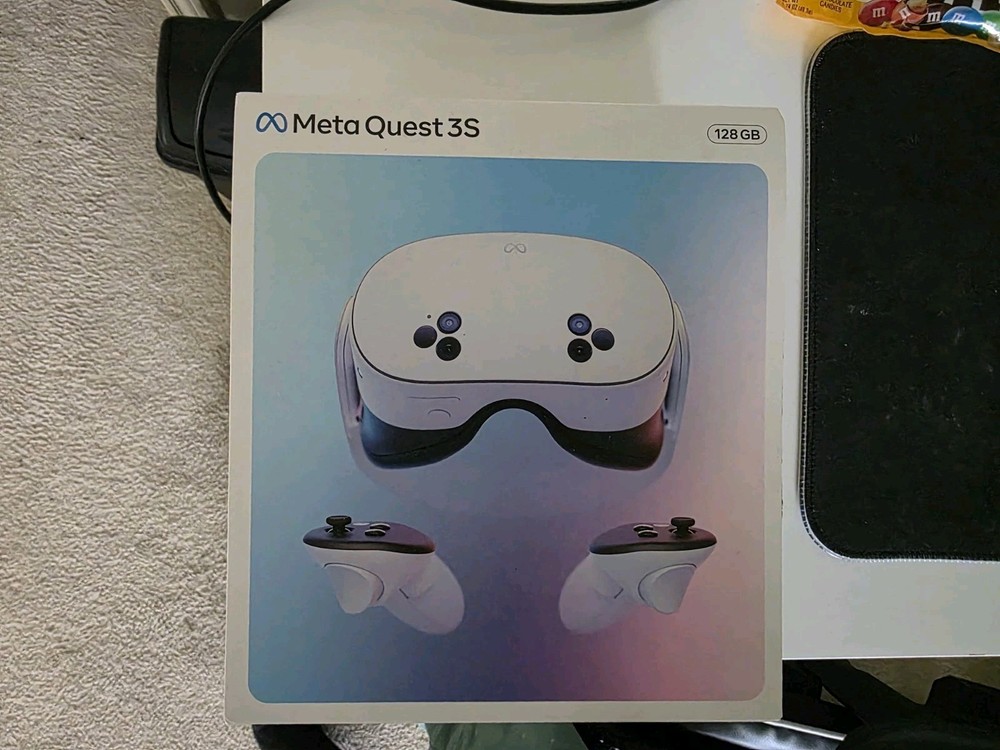 Meta Quest 3S 128GB All-in-One VR Headset with Controllers