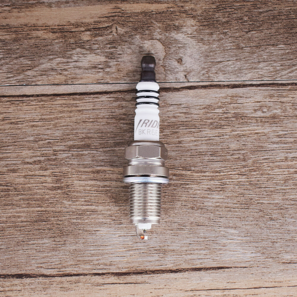 4PCS BKR6EIX-11 NGK 3764 Spark Plugs Iridium IX BKR6EIX11 US FREE SHIPPING