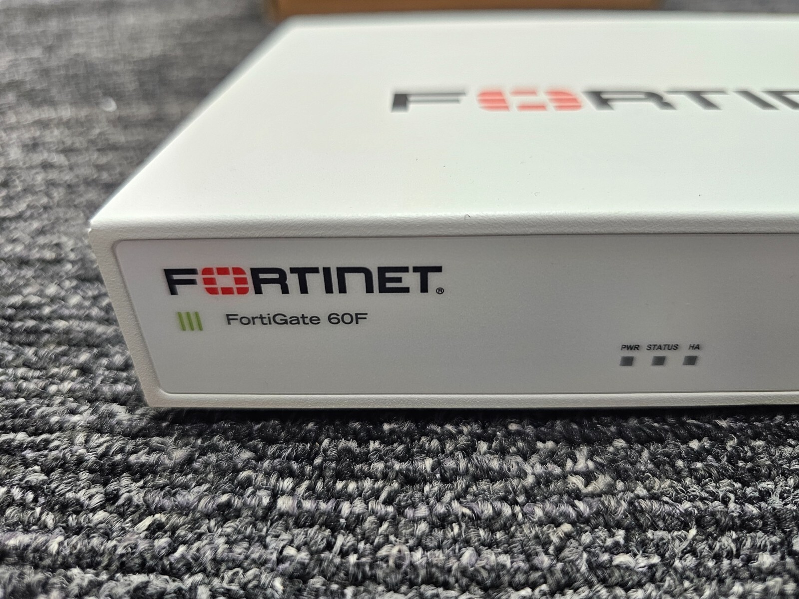 Fortinet FortiGate FG-60F Network Firewall Switch FG-60F-BDL-950-36