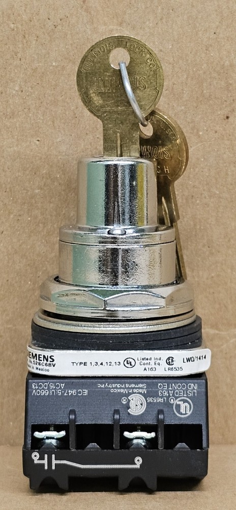 Siemens Key Selector Operator 52SC6BV Spring Return