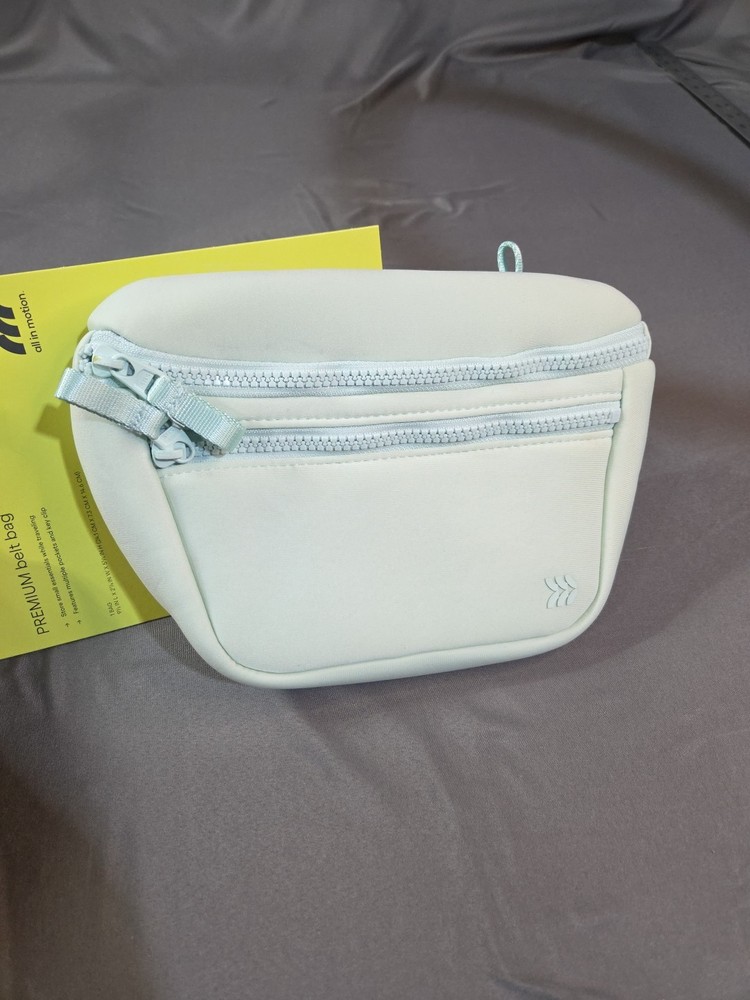 ALL IN MOTION PREMIUM BELT BAG - Mint - NEW