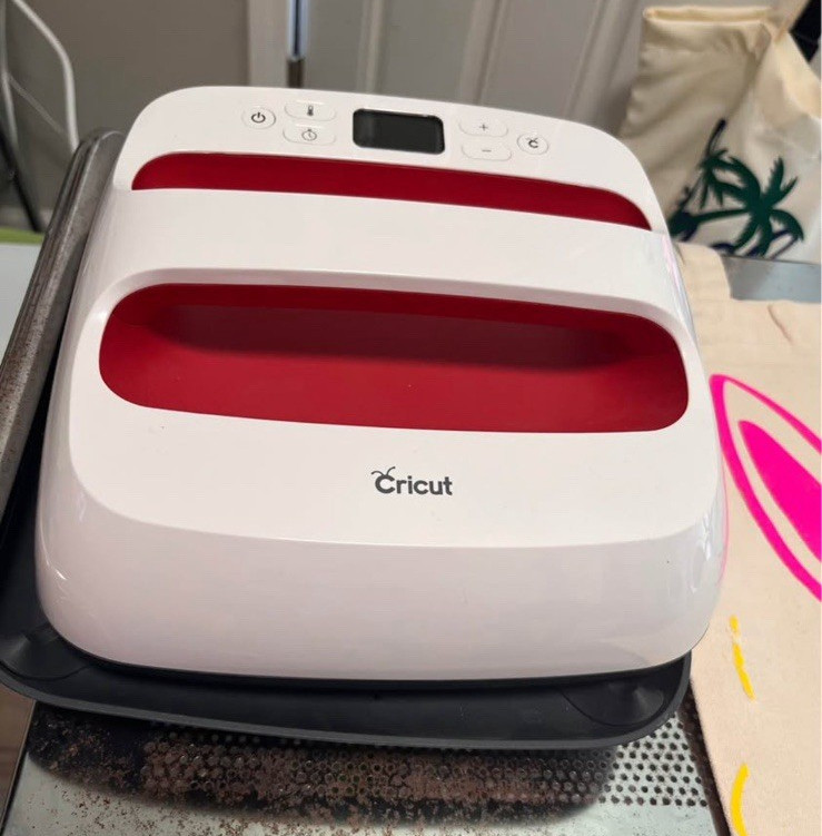Cricut EasyPress Sublimation Press Red White Digital Display
