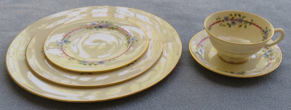 Lenox Dinnerware Brookdale 5 Piece Place Setting