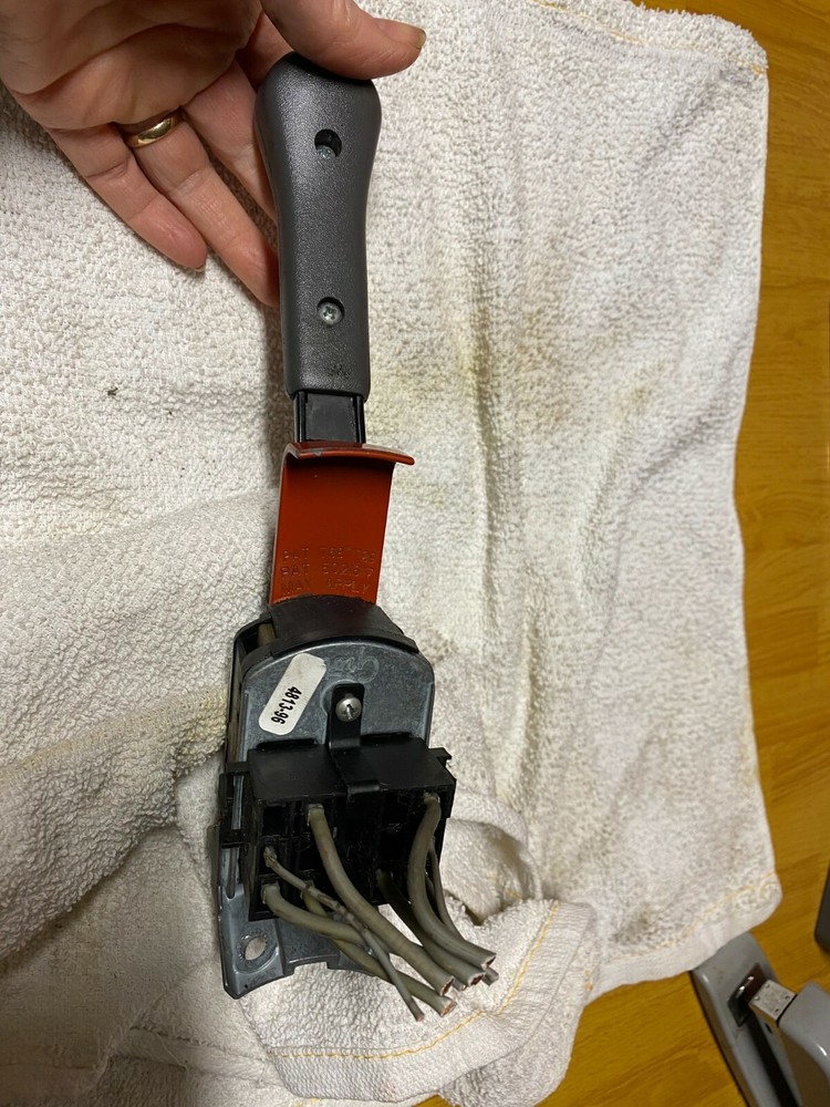 FREIGHTLINER TURN SIGNAL, HAZARD COLUMN SWITCH, LIGHTS 160919A 481396