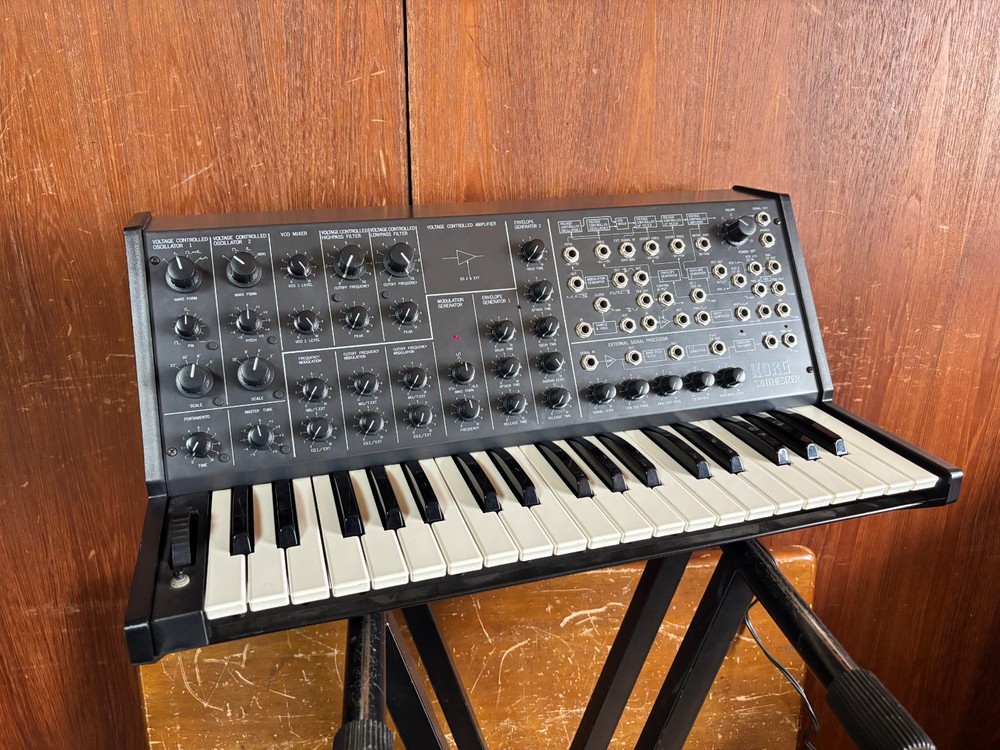 Korg MS-20 Original Analog Mono Synth early model KORG35 w/ patch cables