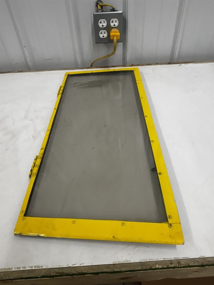 Luscombe Model 8 Cabin Left Door Window Frame assembly 481107