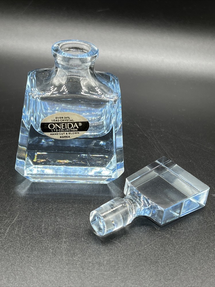 Oneida Lead Crystal Handcut Blue Perfume Bottle