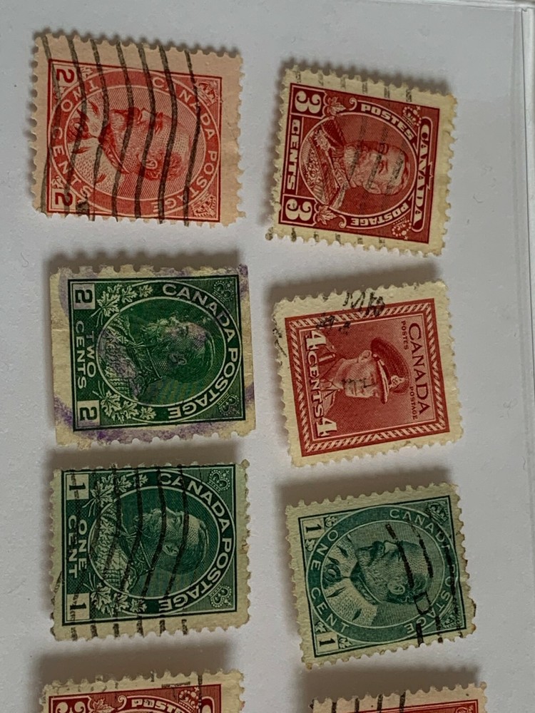 Old Canada Stamps H19
