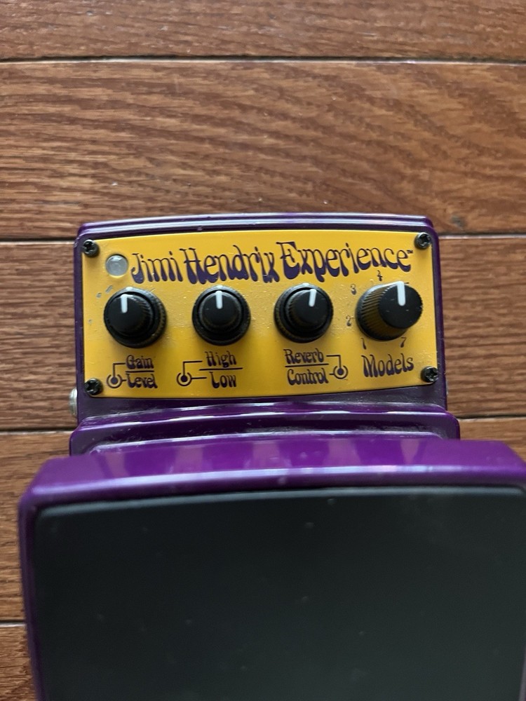 DigiTech Jimi Hendrix Experience Multi-Effects Guitar Pedal Purple w/ Bag