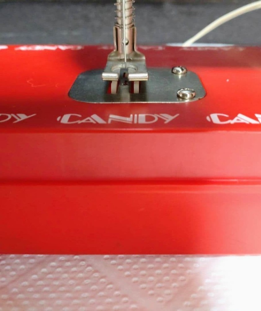 Candy candy sewing machine, operation confirmed, battery included
