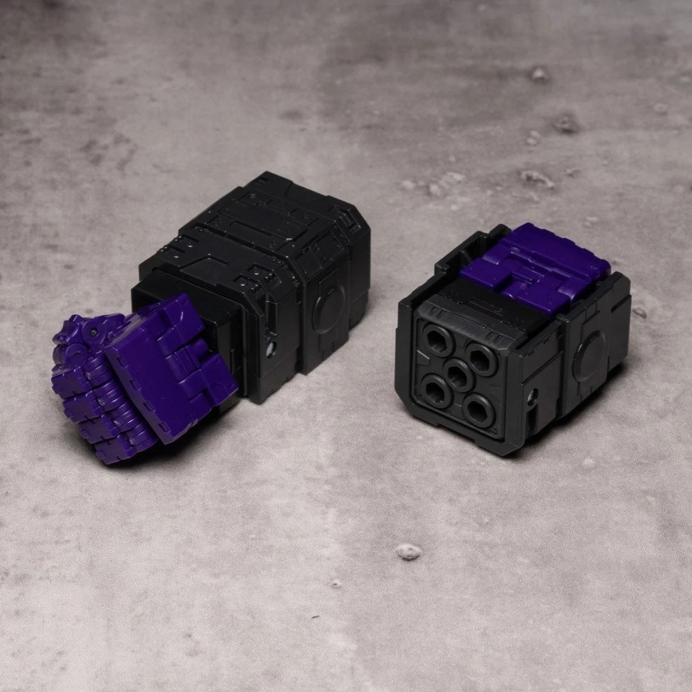 NEWBEE NB-02 Devasation‘s Hand Upgrade Kit For SS86 Devastator ABS Accessories
