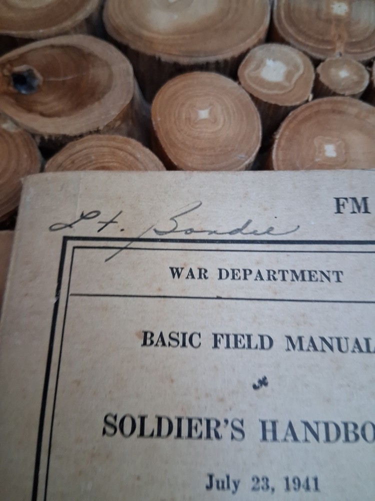 WW2 War Department Basic Field Manual Soldiers Handbook July 23 1941 Original