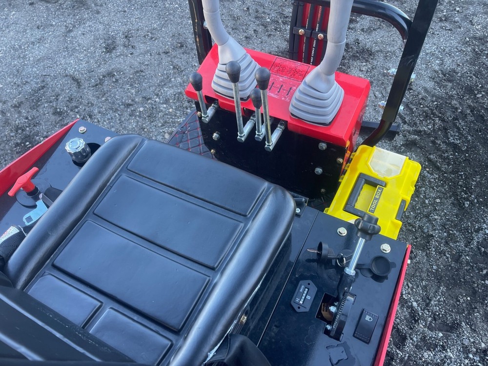 MIVA VA13 MINI EXCAVATOR