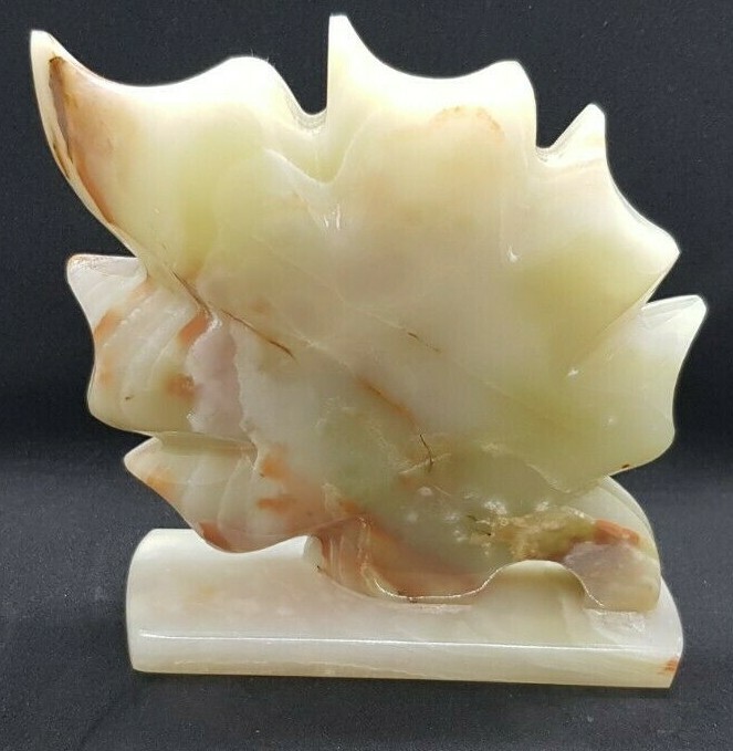 GREEN ONYX HANDCRAFTED, MAPLE LEAF CLOCK, HEIGHT - 6"