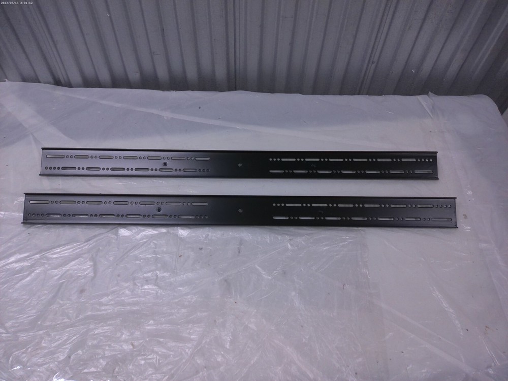 Chief PSBUB P-Series Universal Flat Panel Interface Bracket Black