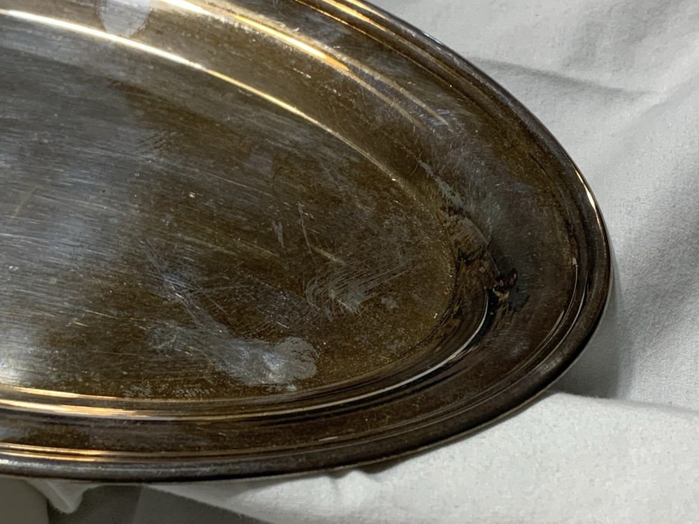 Oneida Silversmiths Silverplate Oval Serving Tray Platter Elegant Tableware