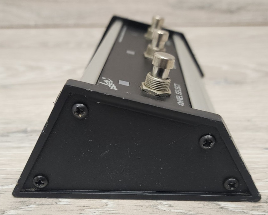 Fender 3 Button Footswitch Foot Switch Channel Gain Select Reverb Setting Tested