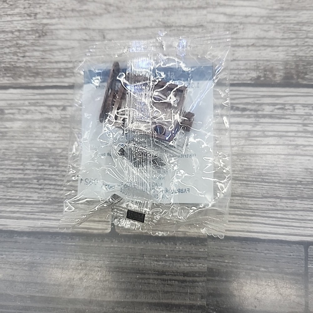 Magnetic Touch Cabinet Latch/Brown 5Pack [100]