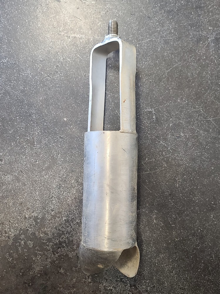 Regular Auger  3-1/4” Diameter Body, 5/8" Threaded Shank