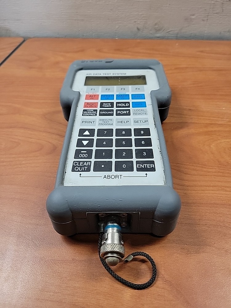 DRUCK AIR DATA TEST SYSTEM ADTS405 HAND TERMINAL