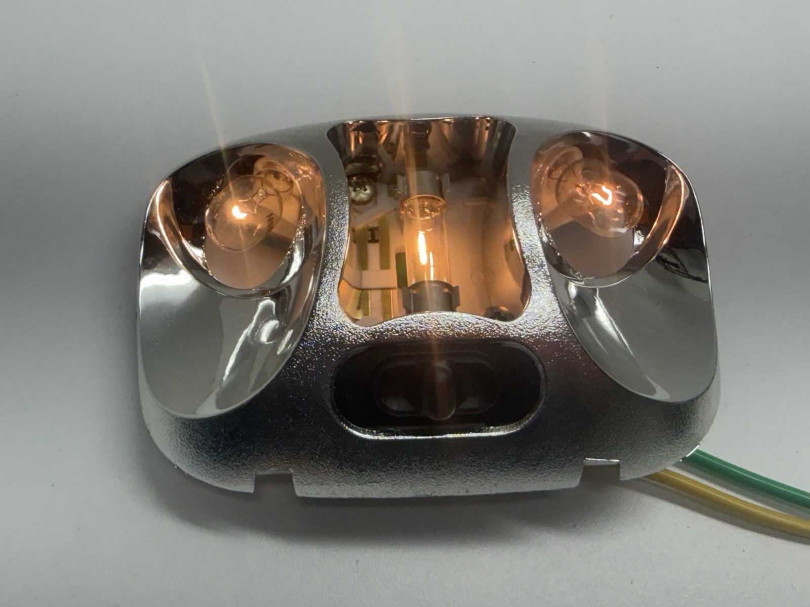 TESTED 1994 - 2004 THREE Bulb Ford Ranger Mazda Dome Light Map Overhead OEM C12