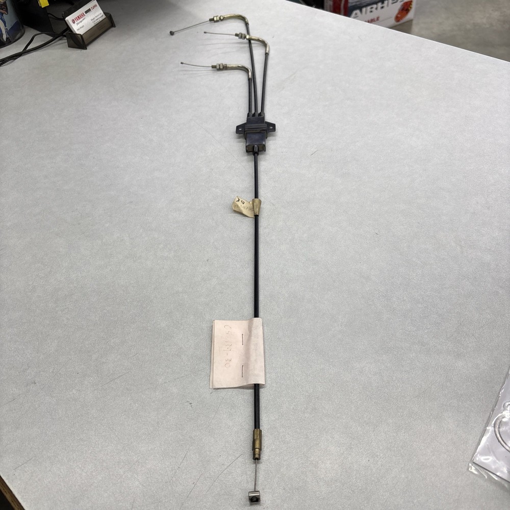 JOHN DEERE SNOWMOBILE THROTTLE CABLE 05-139-30