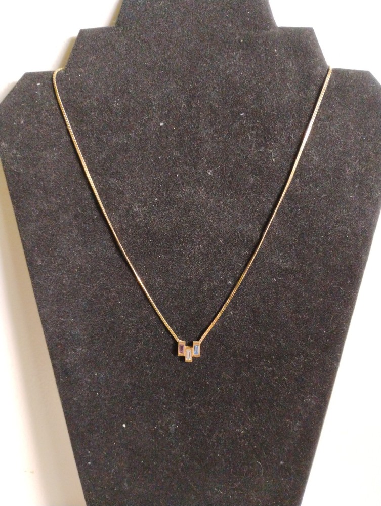 18 inch Avon necklace
