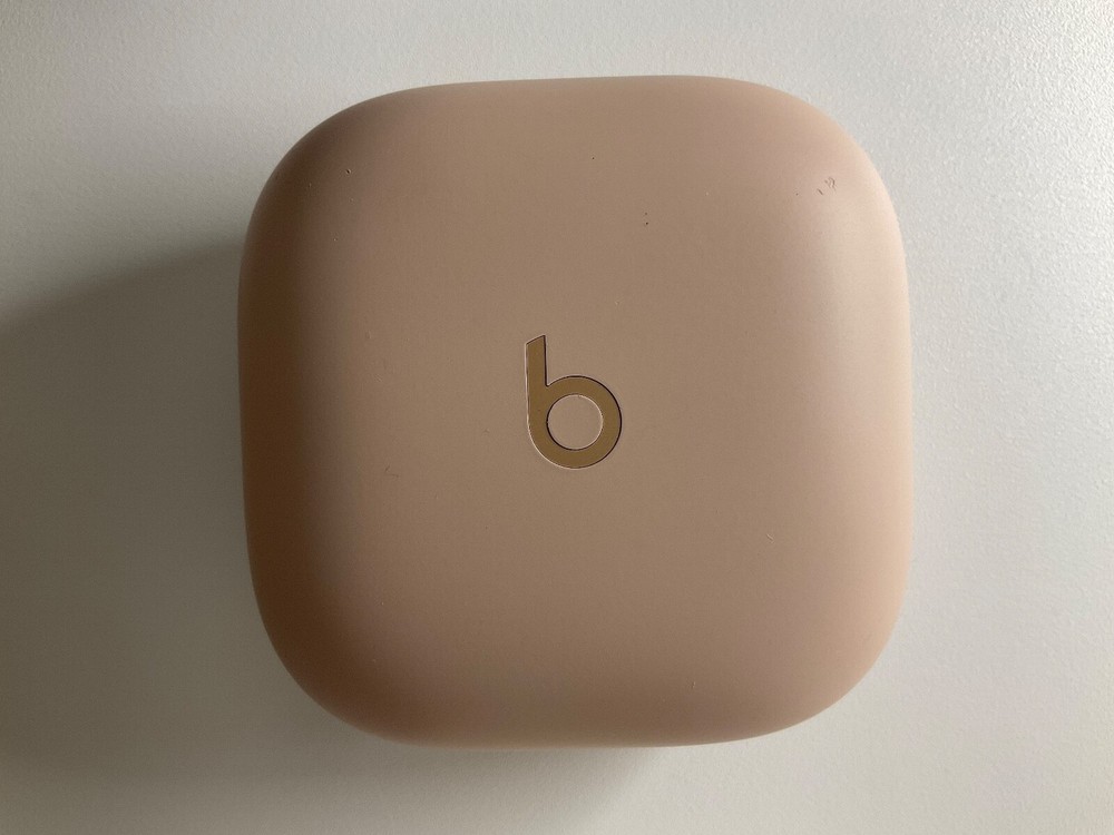 Original Beats Fit Pro Replacement Charging Case