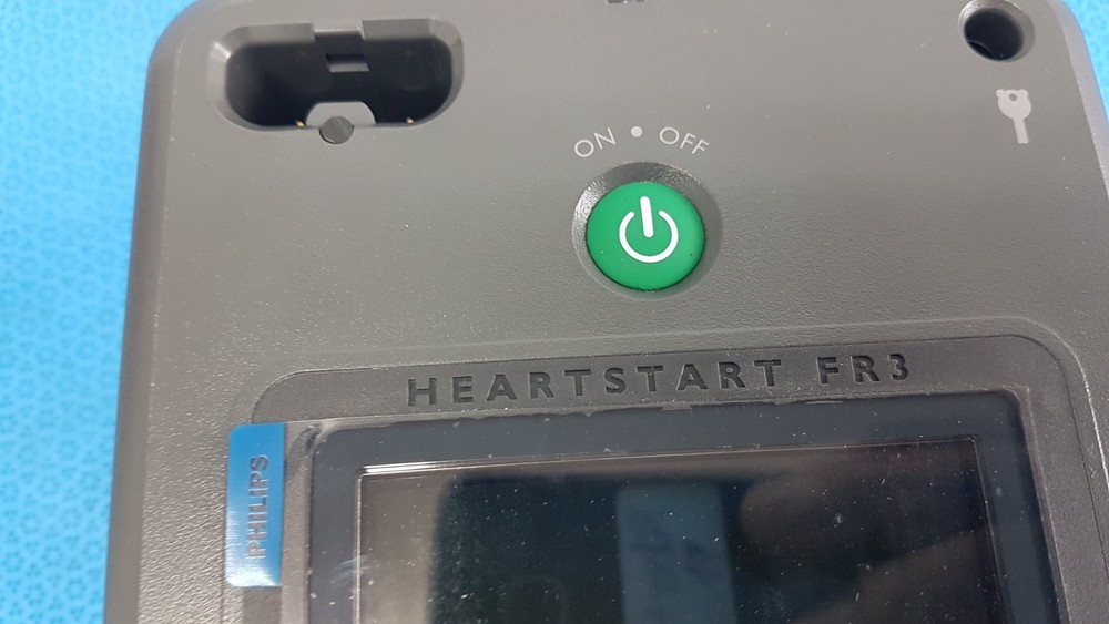Philips HeartStart FR3 Defibrillator – Advanced AED System for Emergency Respons