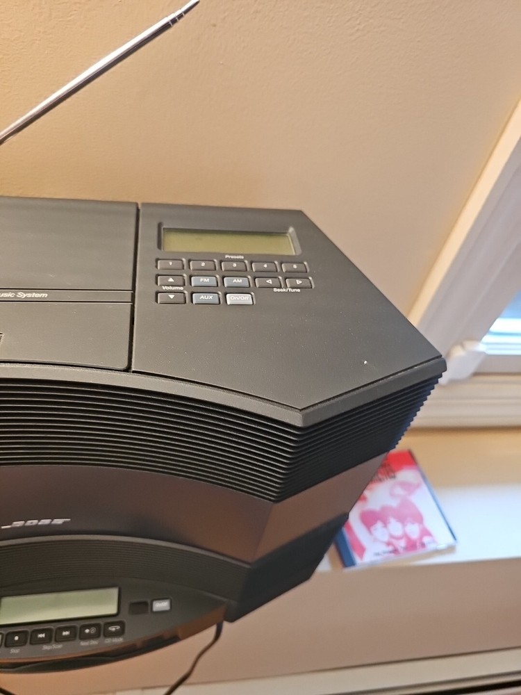 Bose Acoustic Wave Music System II w/5 CD Multi Disc Changer *READ DESCRIPTION*