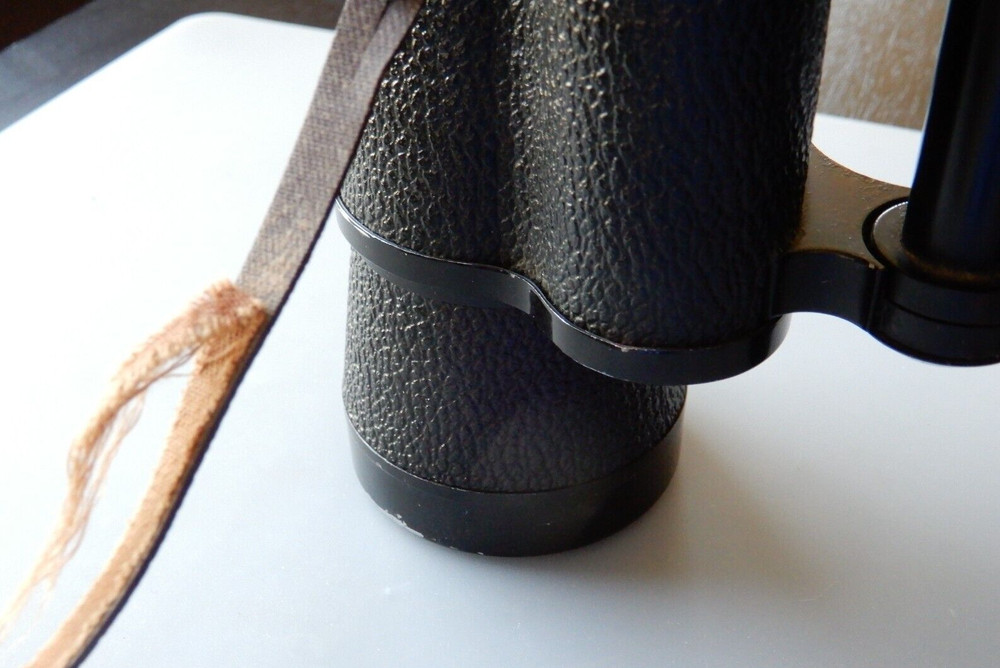 Super Zenith 8 x 50 Binoculars in leather case