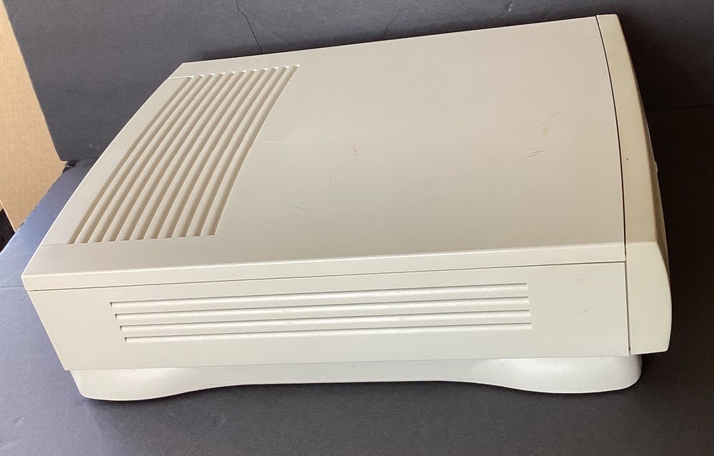 Vintage 1994 Apple Mac Computer Performa 636CD UNTESTED For Parts Model M 3076