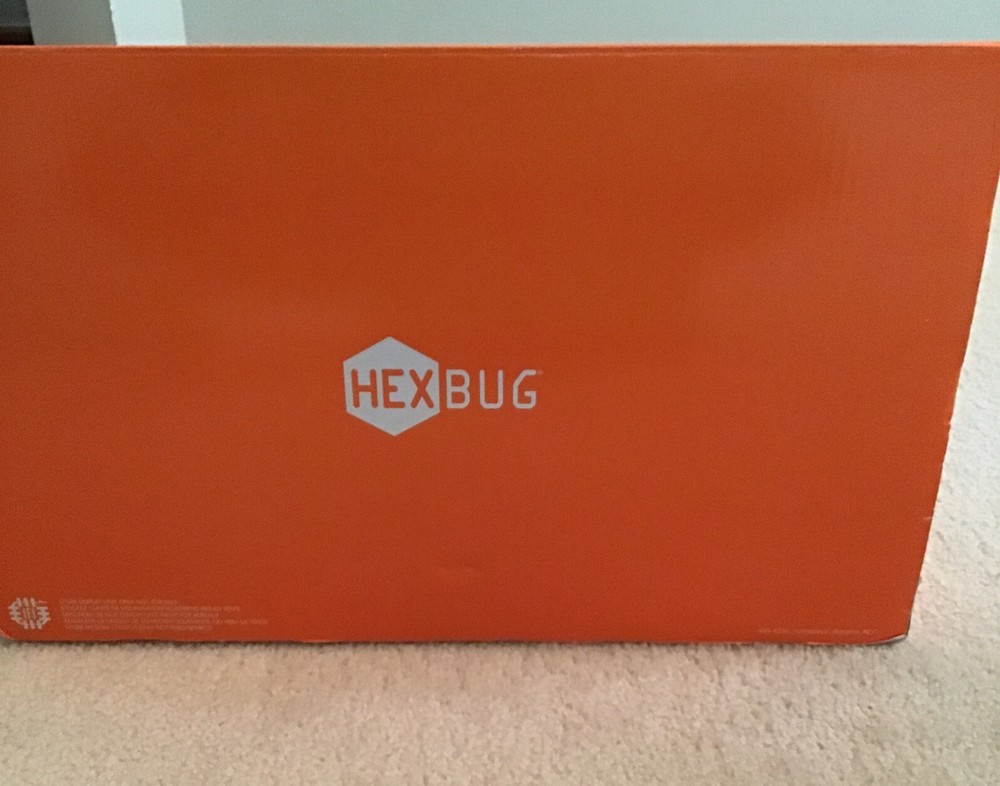 HEXBUG COUNTER STORE DISPLAY Vibration Powered Robotic Nano Space