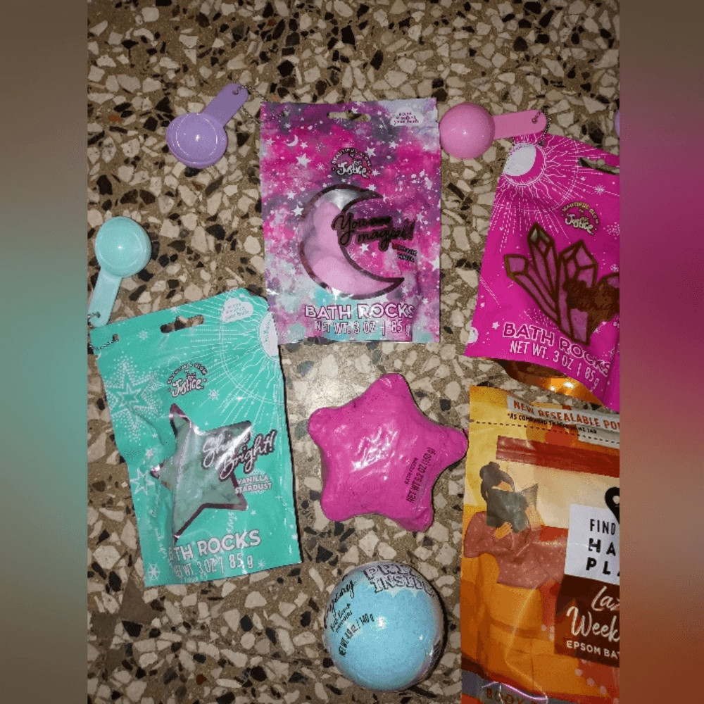 One surprise Bath bomb