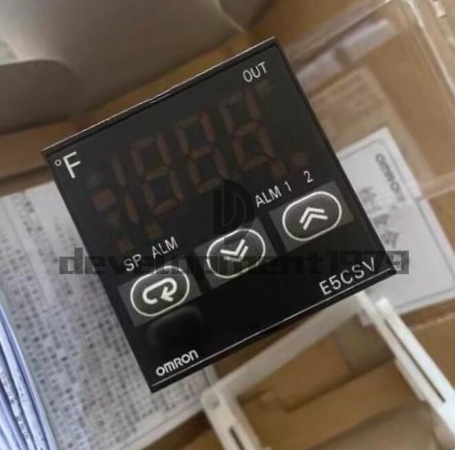 One Omron E5CSV-Q1G-F Temperature controller new
