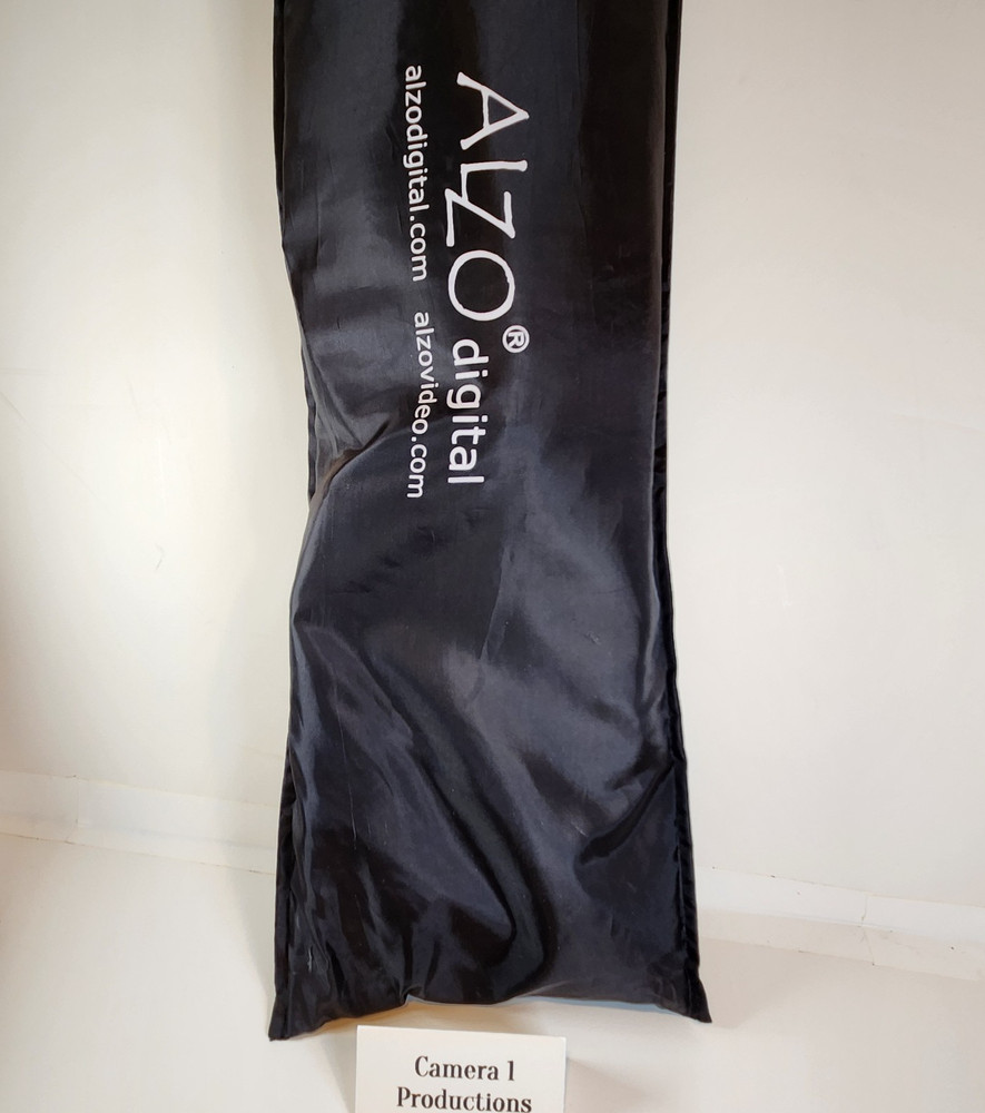 Alzo Digital 36" x 36" Softbox, 4 Rods, 2 Inner Diffusers, Grid, Bag- NEVER USED