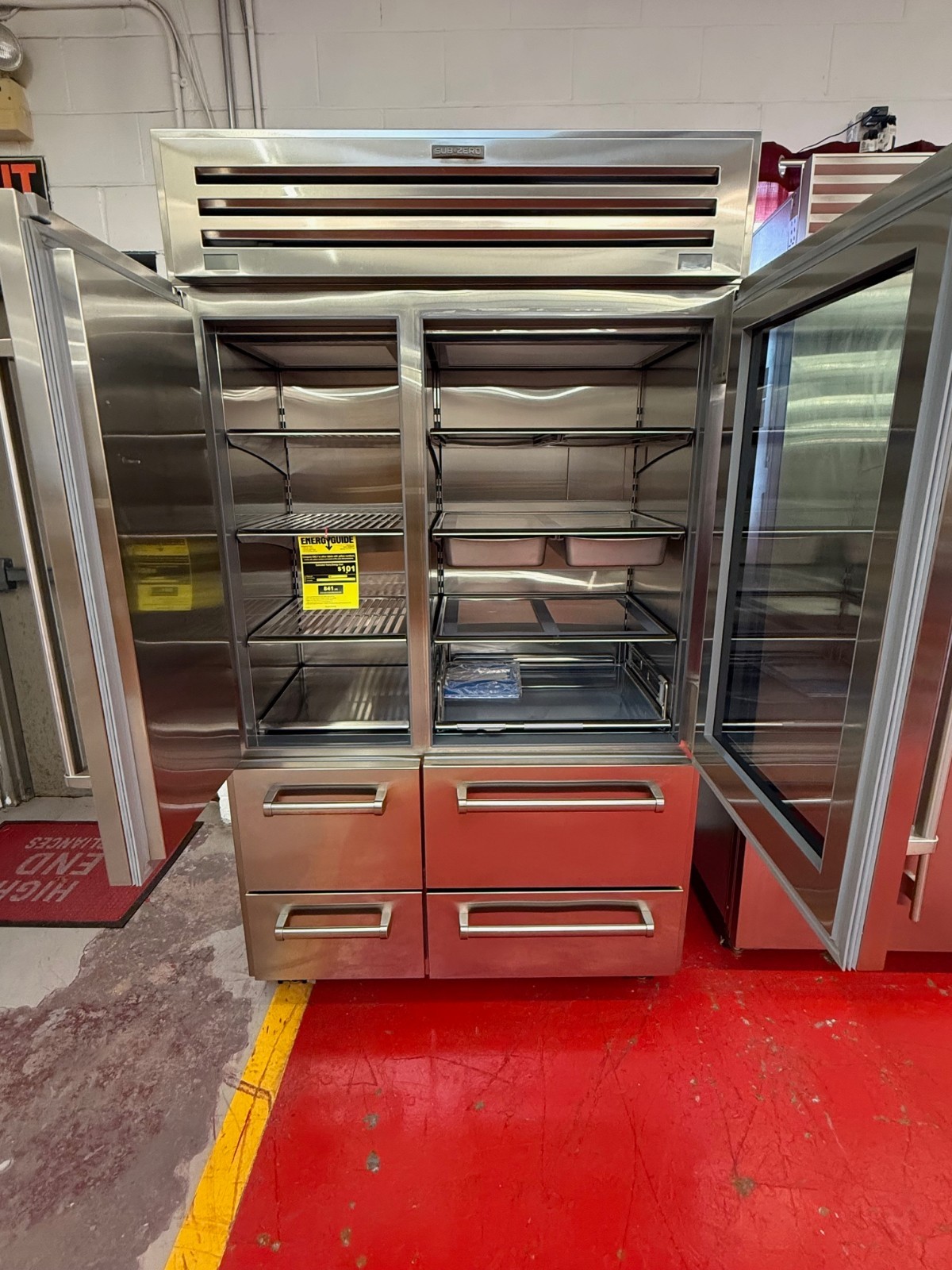 48” Subzero Pro Refrigerator Freezer PRO4850G (New Showroom 2019 Model)