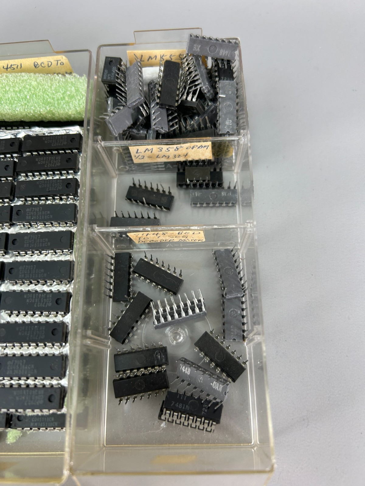 Vintage Integrated Circuits IC Lot Electronics Radio Repair New Old Stock