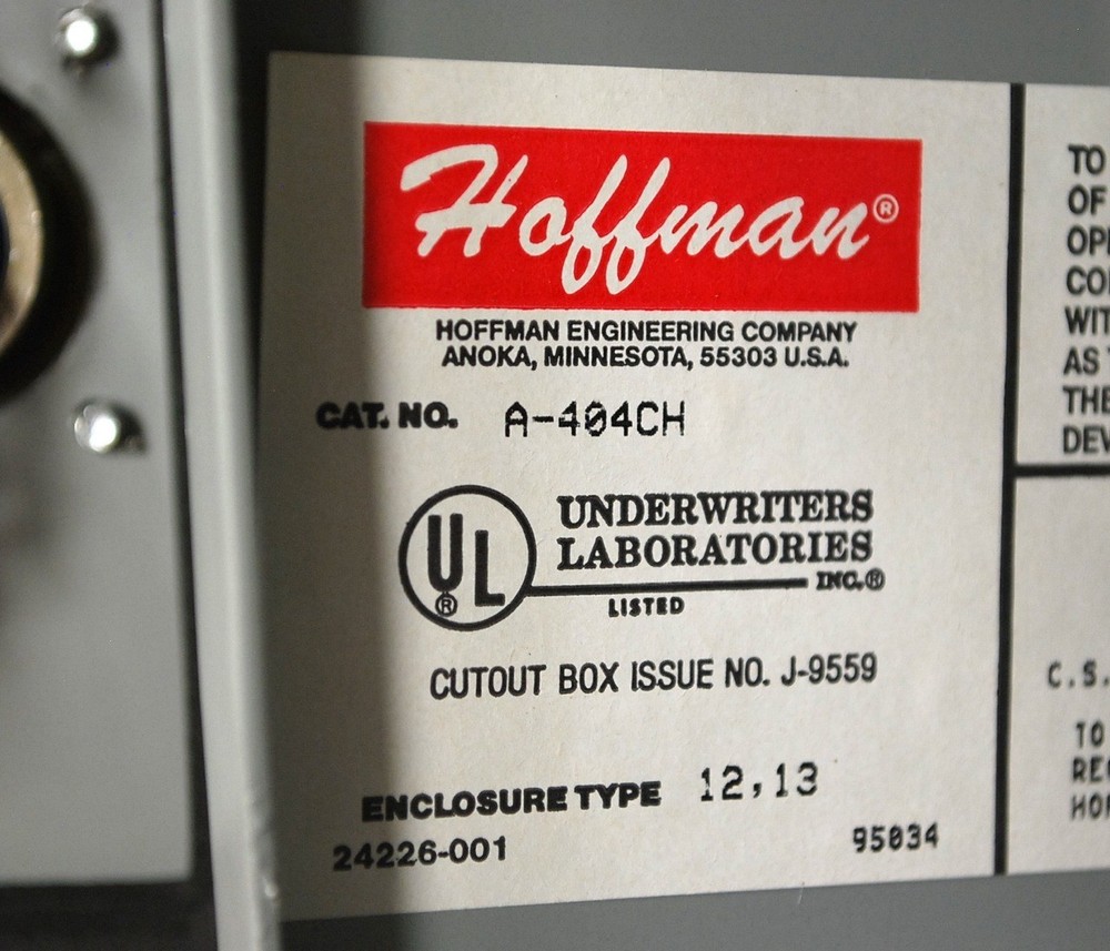 Hoffman A404CH Junction Box, 4" x 4" x 3", Continuous Hinge Clamp - USED