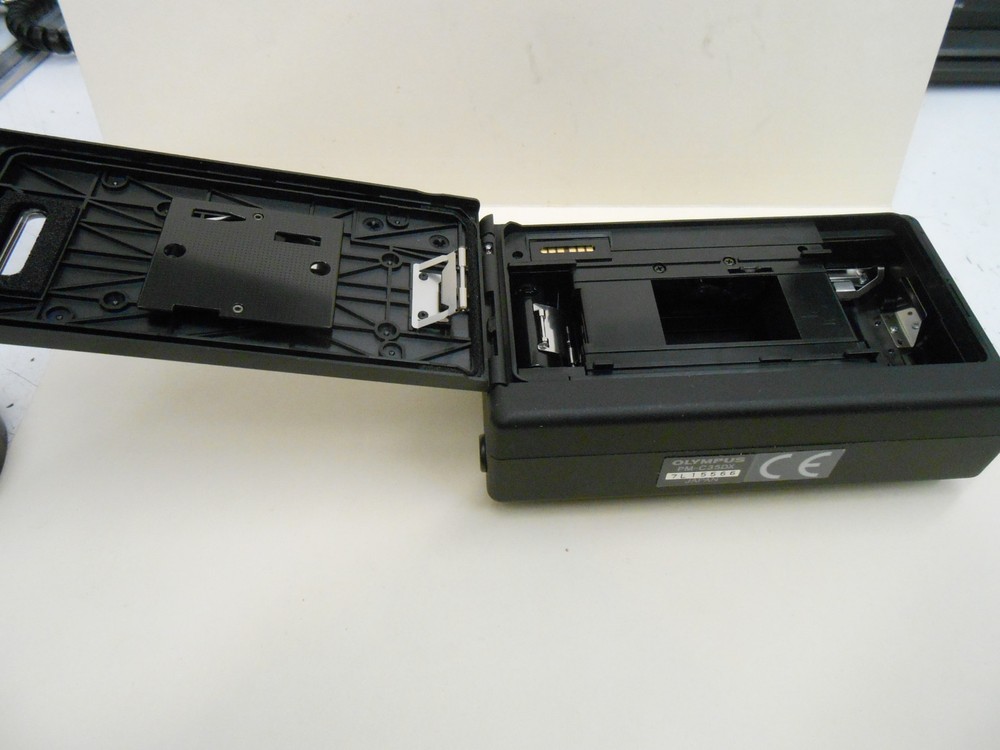 OLYMPUS PM-C35DX AUTOMATIC 35mm CAMERA BACK FOR MICROSCOPE