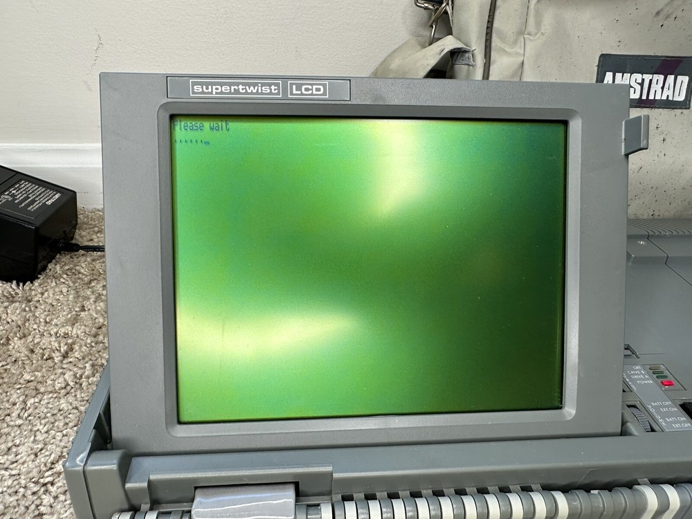 AMSTRAD PPC 640 Vintage Portable Computer