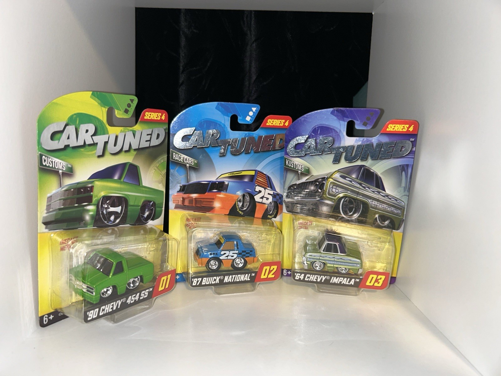 Car Tuned ~WALGREENS EXCLUSIVE SERIES 4