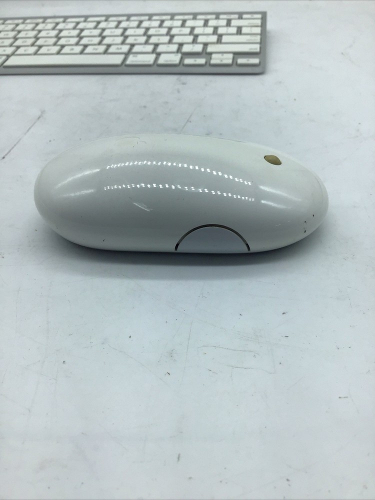 Apple A1255, A1197 Wireless Keyboard & Mouse Combo Power Tested Bluetooth Read