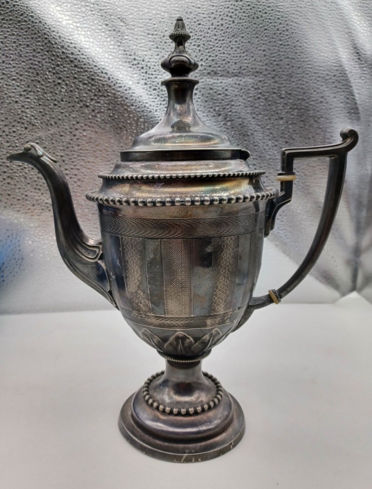 Vintage Reed & Barton Silverplate Kettle