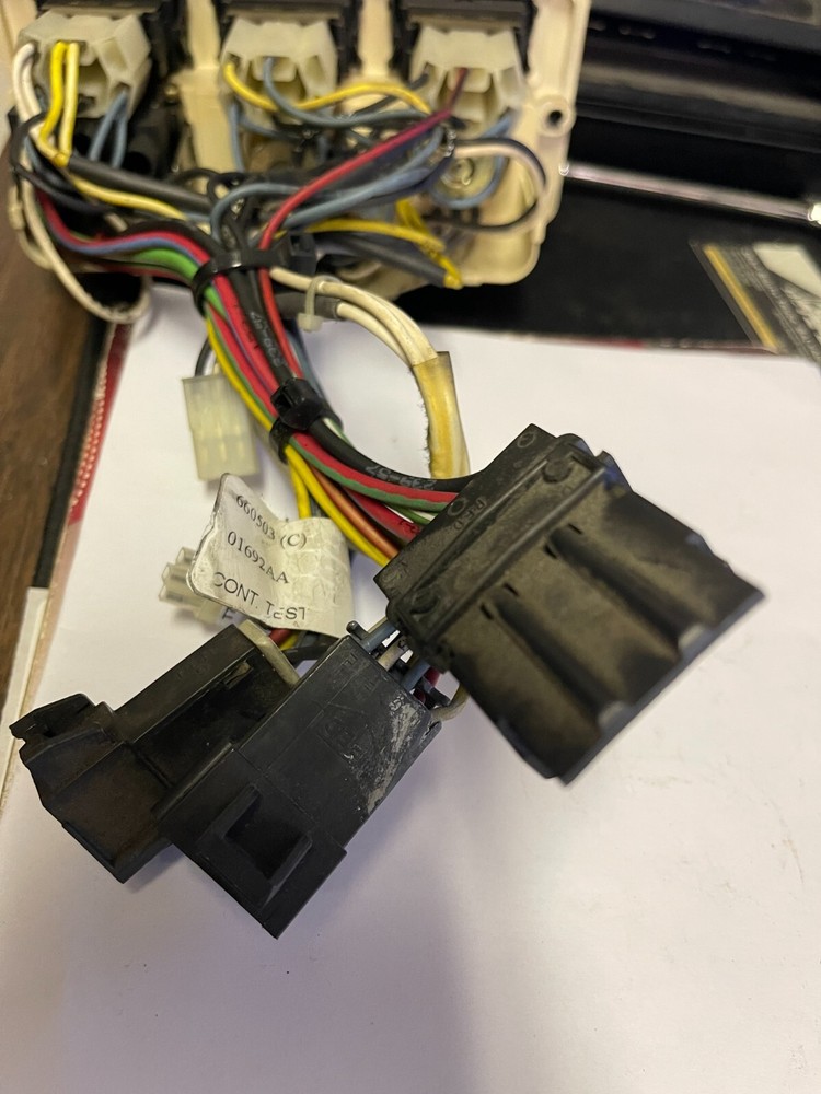 Peterbilt 387 A/C heater climate control dash cluster panel 1805002001