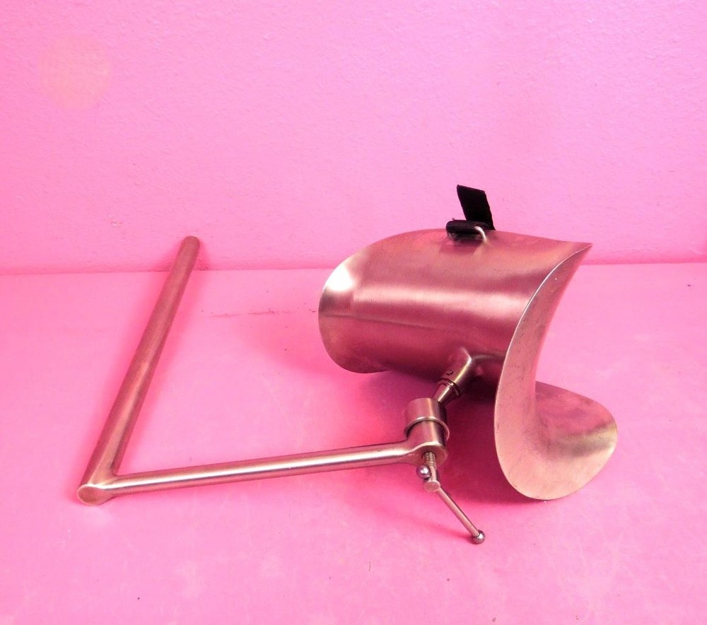 Universal Articulating Leg Well Holder Stirrup Positioning Table Accessory