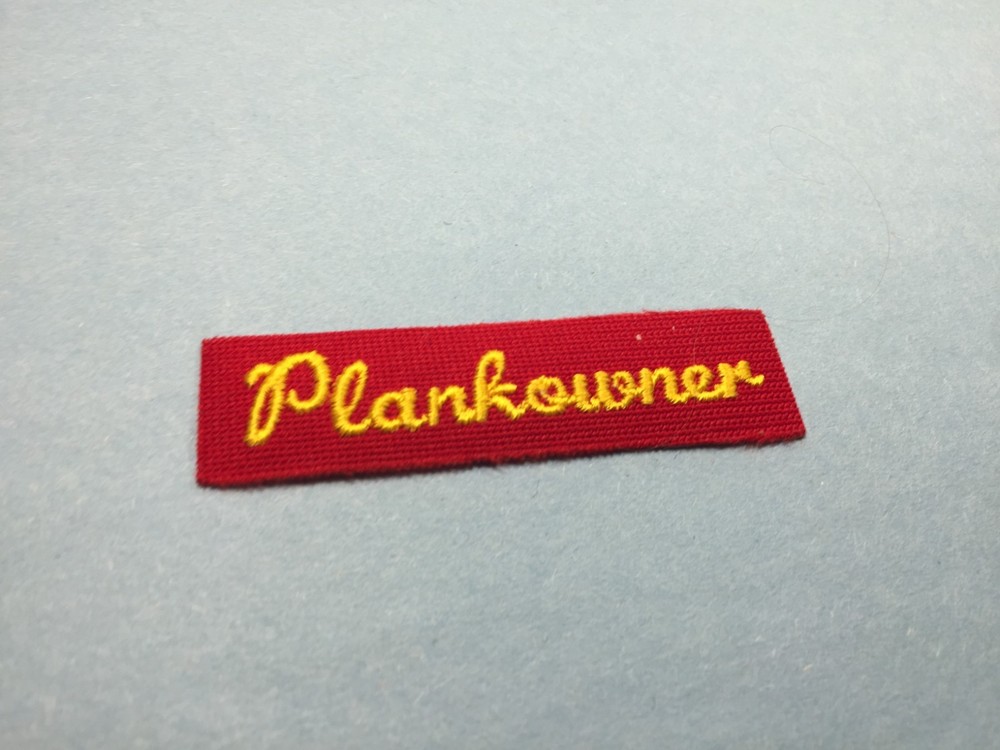 US Navy -Plankowner cloth patch (Yellow/Red)